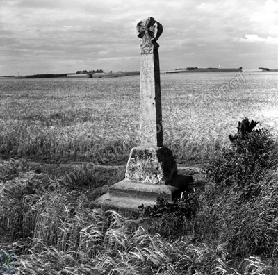 Monument, Towton Battlefield